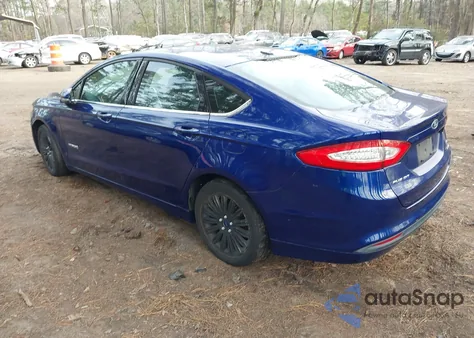 2013 Ford Fusion Hybrid Se z USA, uszkodzony, nr VIN 3FA6P0LU0DR373085